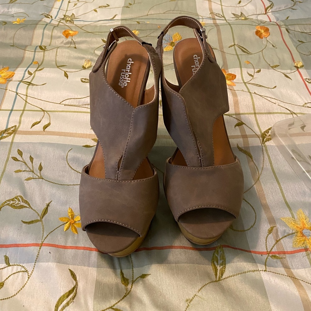 Tan wedge shoe